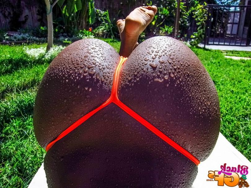 15P Gorgeous ebony chick fucked by her boyfriend