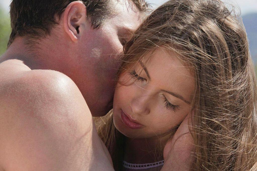 15P Fresh teen beauty gets fucked proper on outdoor patio