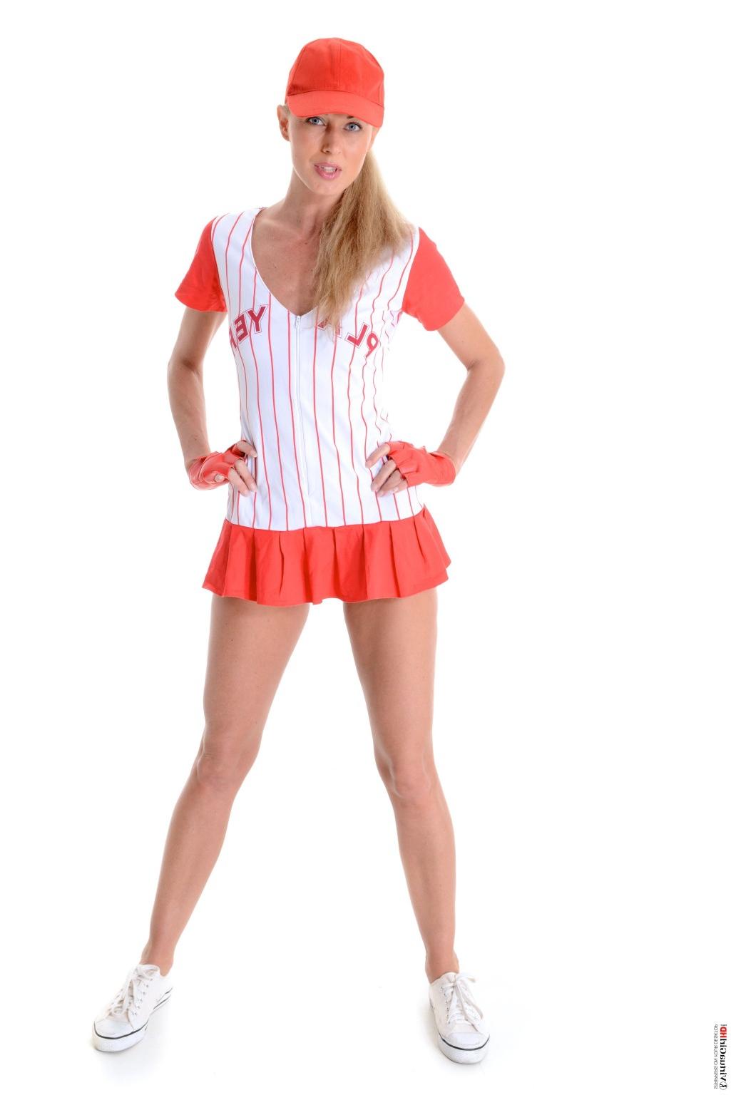 15P Blonde babe wearing baseball outfit