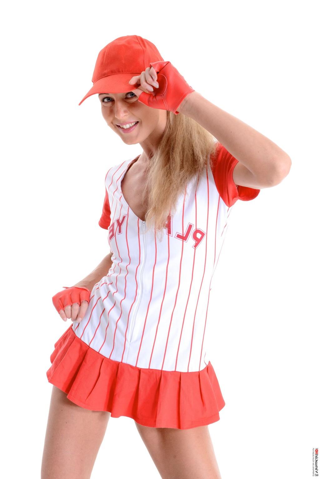 15P Blonde babe wearing baseball outfit