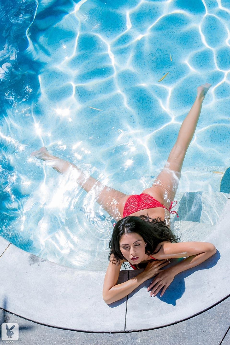 13P Horny hot bikini babe gets wet