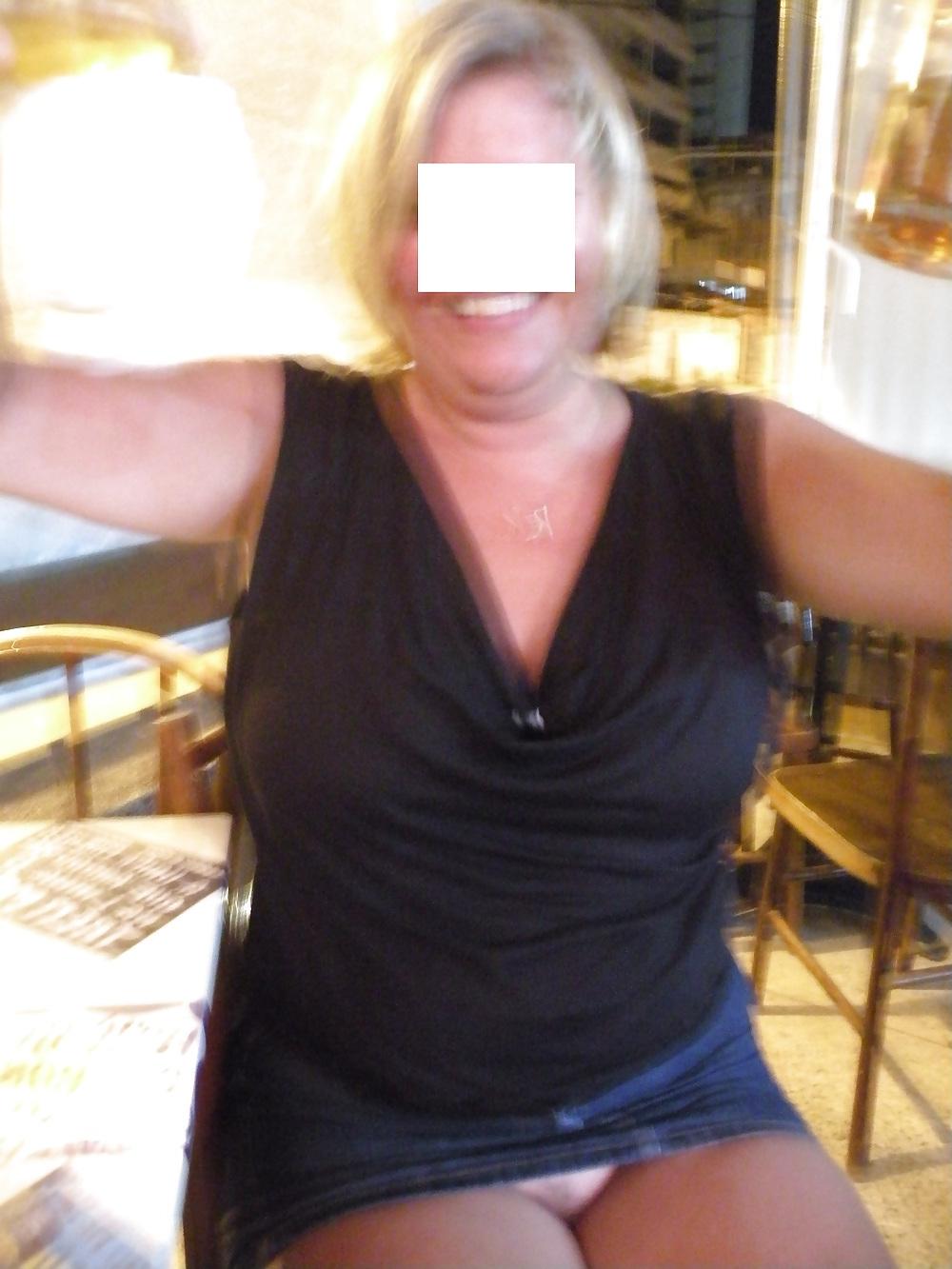 10P Last nigth at different bars