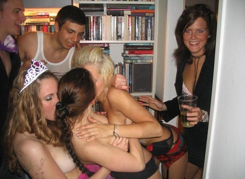 15P Brunette cutie nude teen with nice tits posing on camera
