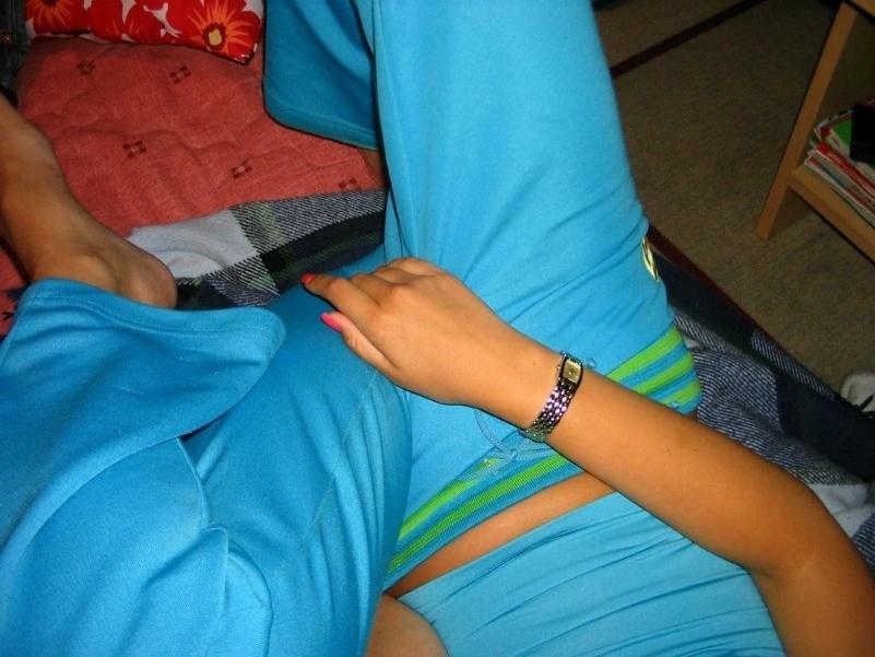 15P Gorgeous amateur girls showing their amazing bodies
