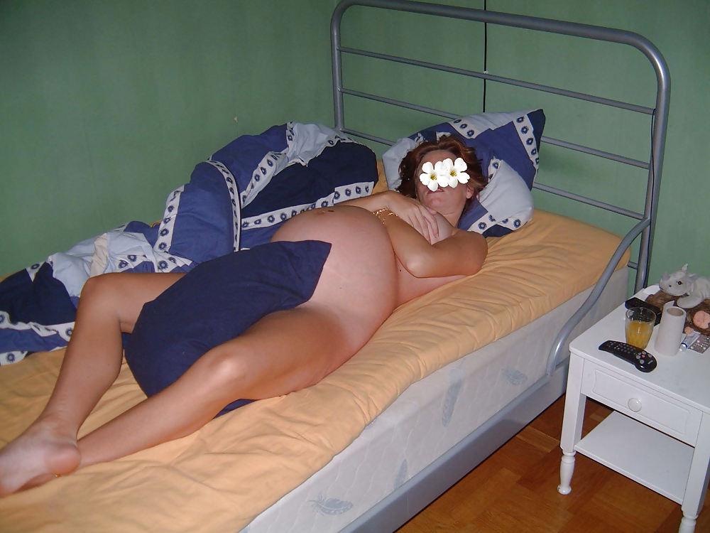 25P A pregnant wife