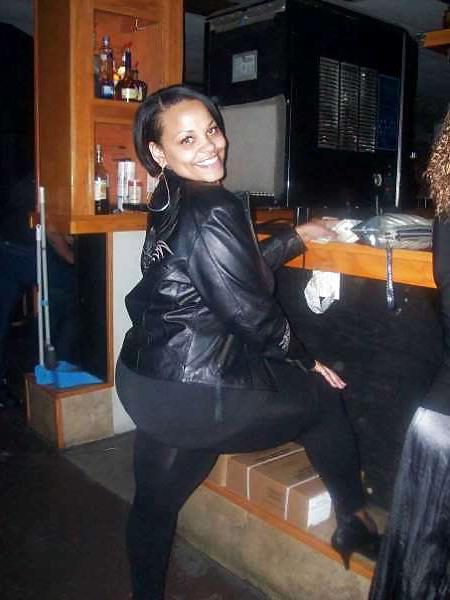 3P My thick redbone squirter