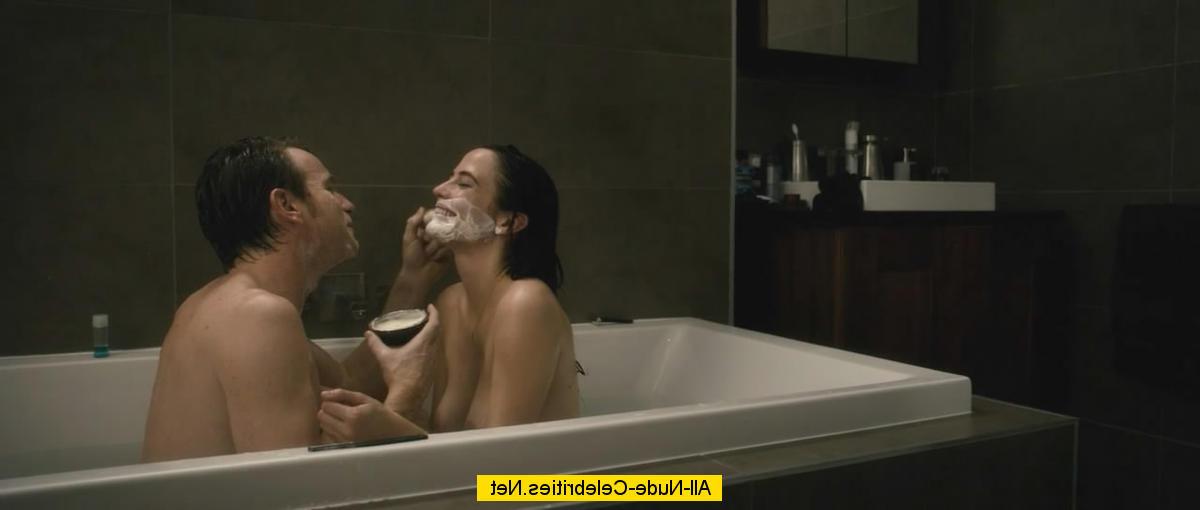16P Nude Eva Green  hot sex in bed and in bath