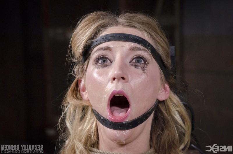 16P It is time. Time for Mona Wales to try her hand (and holes) at a live BaRS show.
