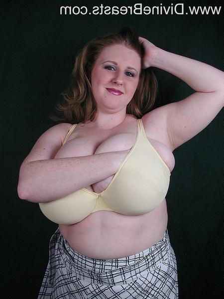 15P Sapphire BBW Bra Breakout