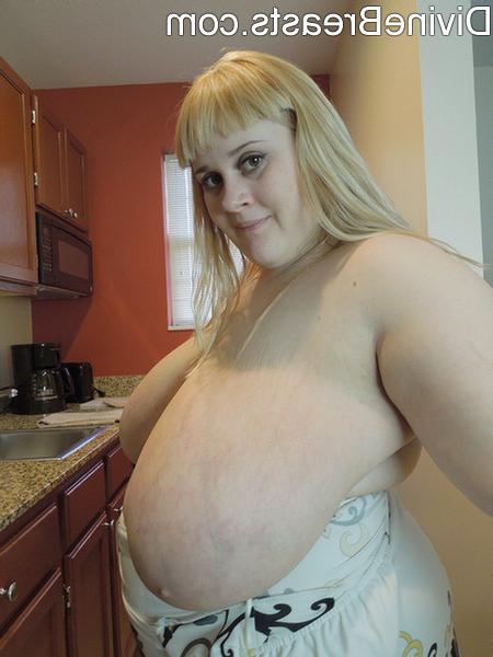 15P Maggie Blond Big Tits BBW