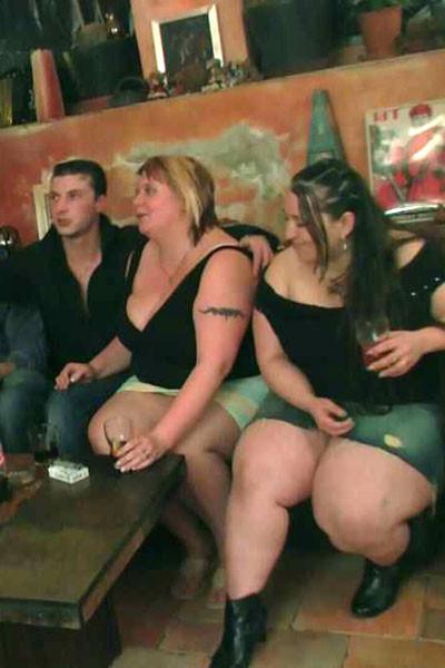 12P The fatties are half-naked in the bar and sucking cock to show their men how BBW