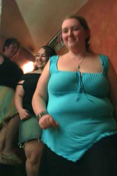 12P The three BBW friends come to the bar and end up naked with great hardcore cock 