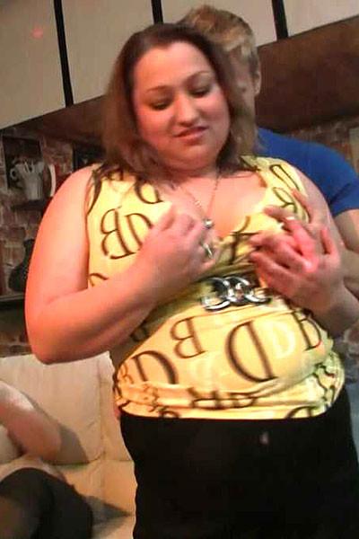12P At the bar the drunken fat chicks strip, suck, and get fucked by the slender you