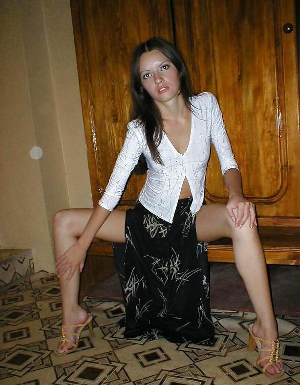 25P PRETTY RUSSIAN GIRL LENKA V