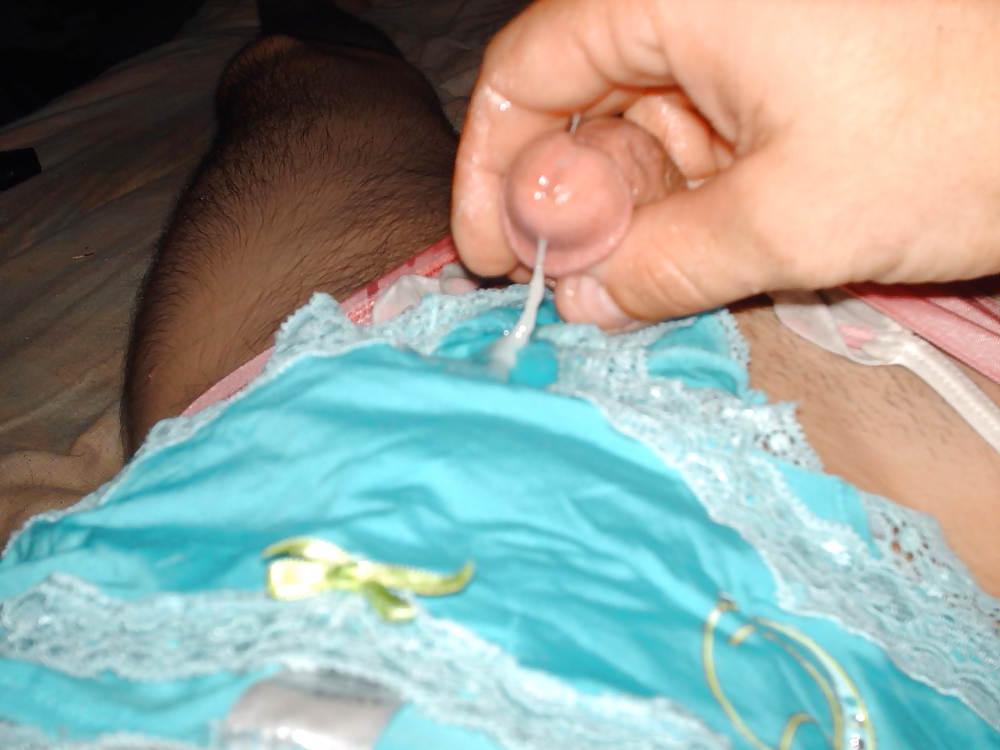 25P My cum on panties