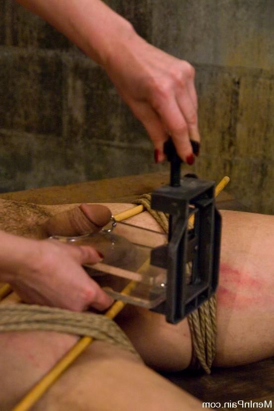 15P Matrisse Madeline trains the basement slave in hard BDSM