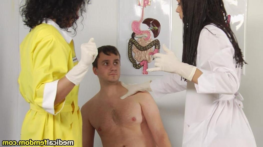 12P Fearful male patient of two medical dominas