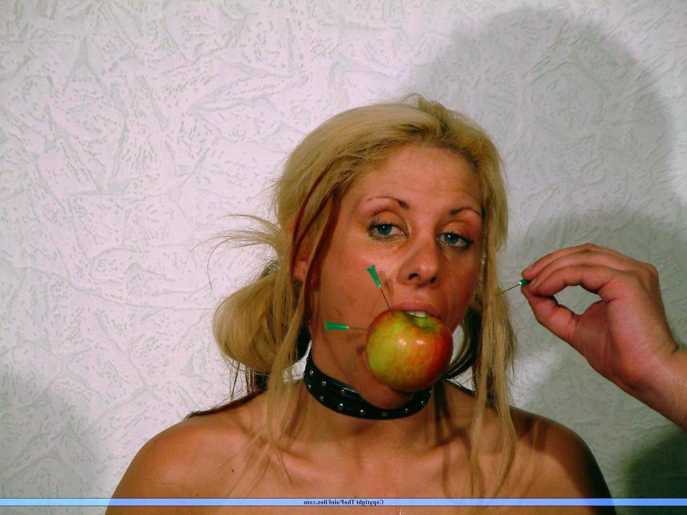 16P Psychological bdsm head games and needle pain for blonde slavegirl Crystel Lei