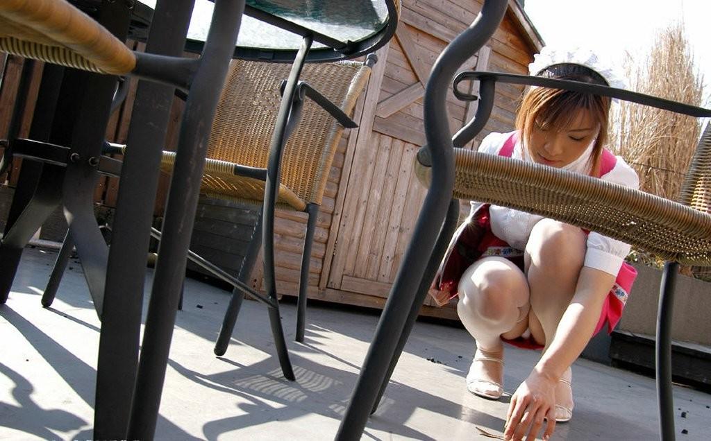 15P Gorgeous Japanese maid gets her big titties tied up and use toys