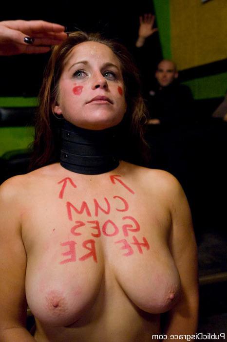 15P Slave Bella Rossi gets banged by John Strong in a public bar