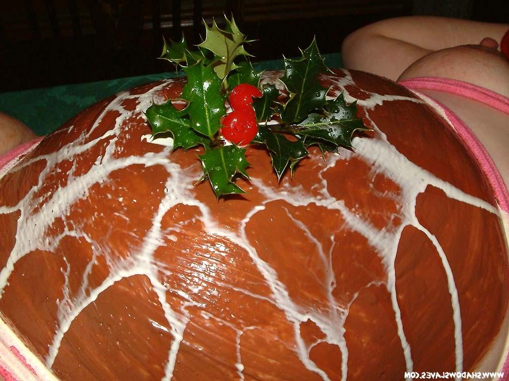 15P Pregnant christmas bondage