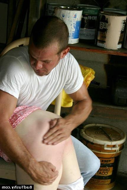 16P Bad girl spanked by her boyfriend