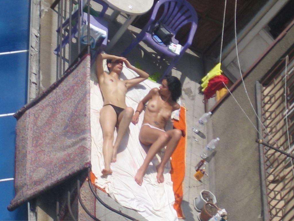 15P Warning -  real unbelievable nudist photos and videos