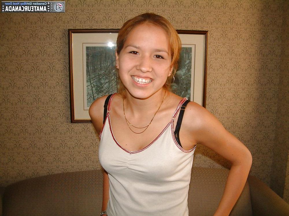 9P Native Tanya with puffy nipples masturbates in hotel room
