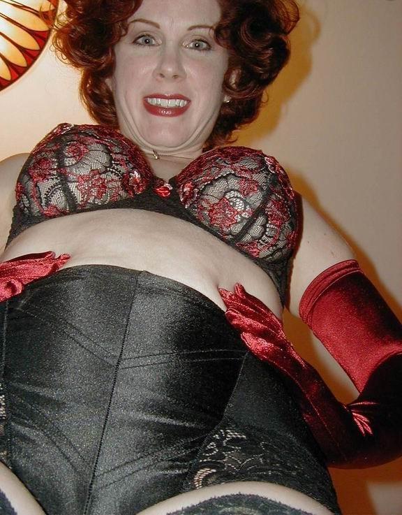15P sexy girls in girdles and stockings