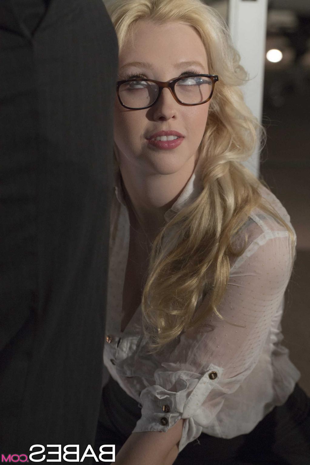 15P Samantha Rone cum on face