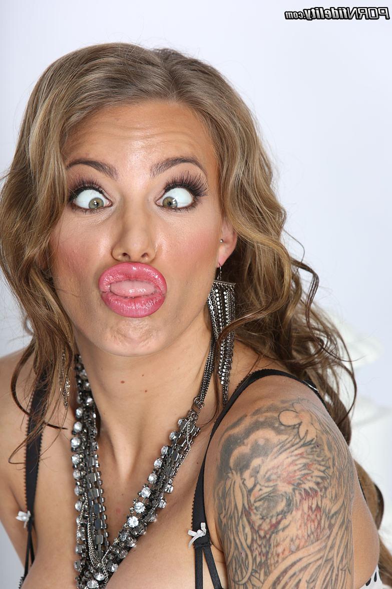10P Juelz Ventura at PornFidelity