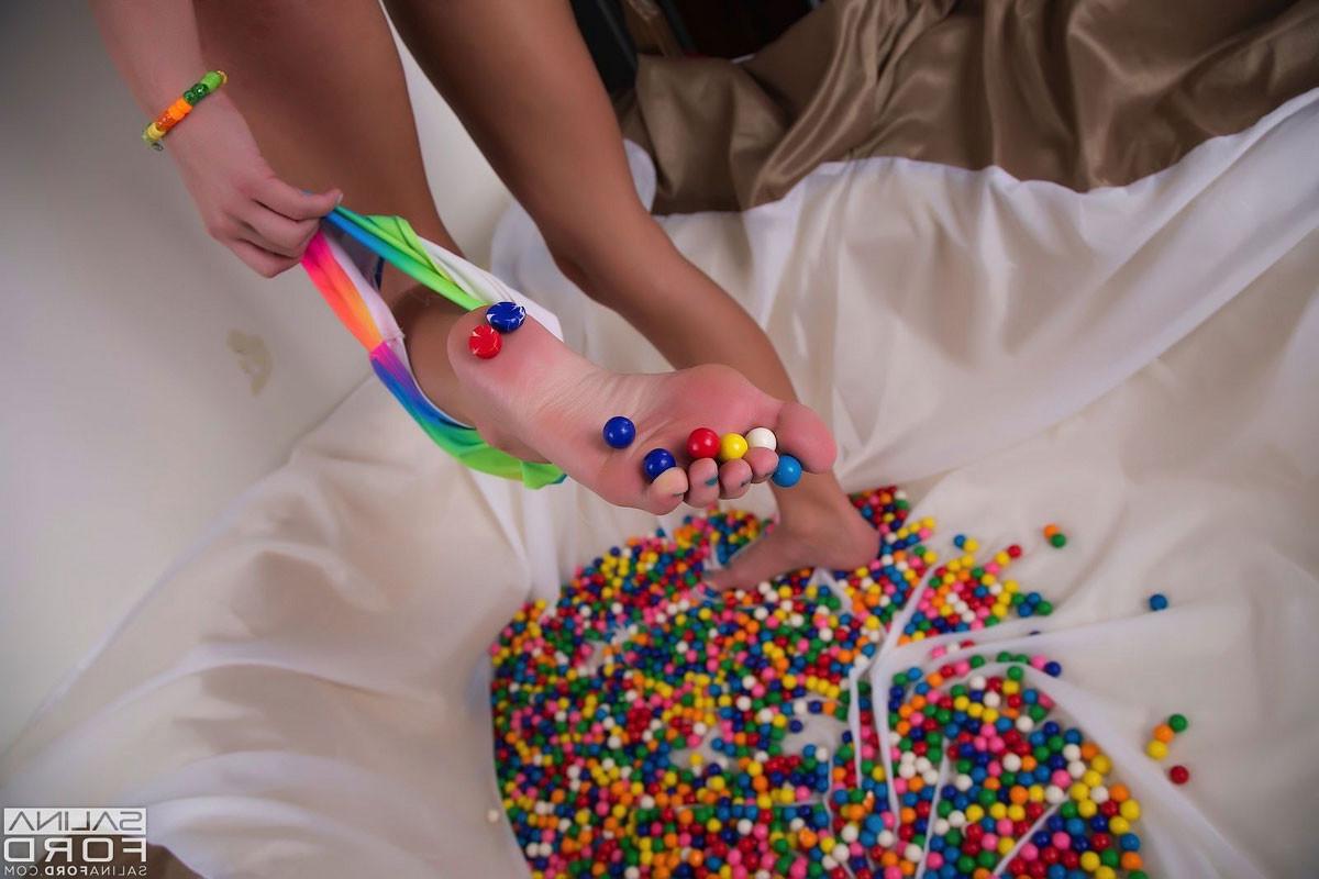 15P Stunning Salina Ford undressing and playing with sweet beans