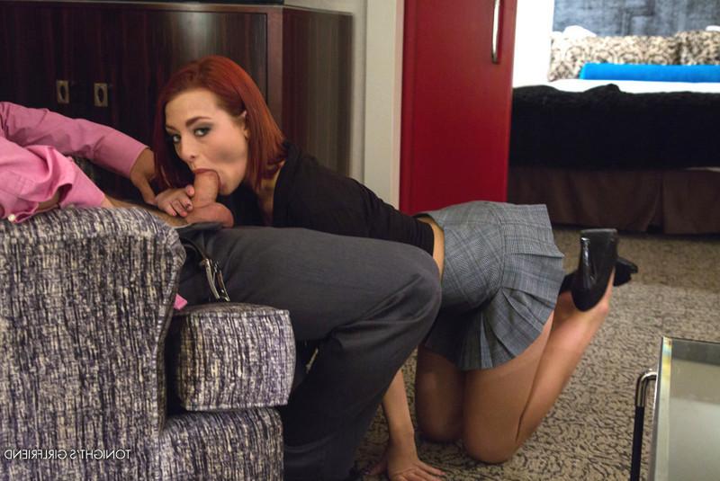 12P Jessica Robbin changes for her client and fucks him in his hotel room until they