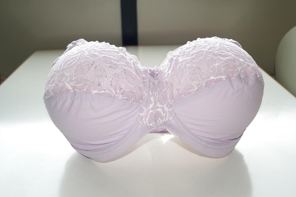8P J Cup bra
