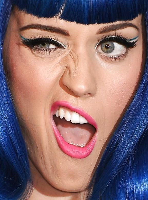 25P Katy Perrys sexy face feet shoes legs and tits deserving cum