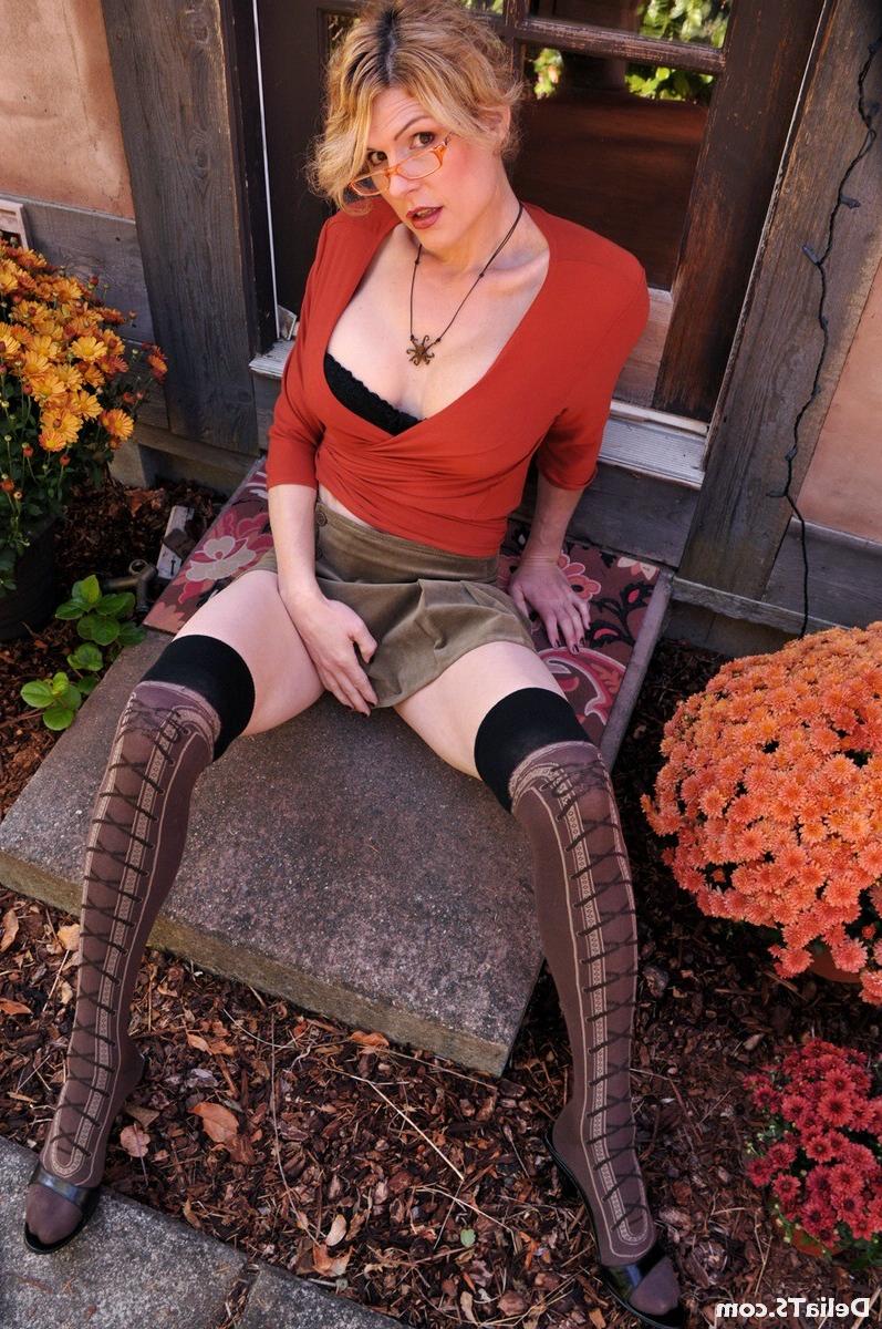 15P Tranny teacher in glasses and overtheknee socks