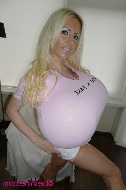 14P Huge fake tits