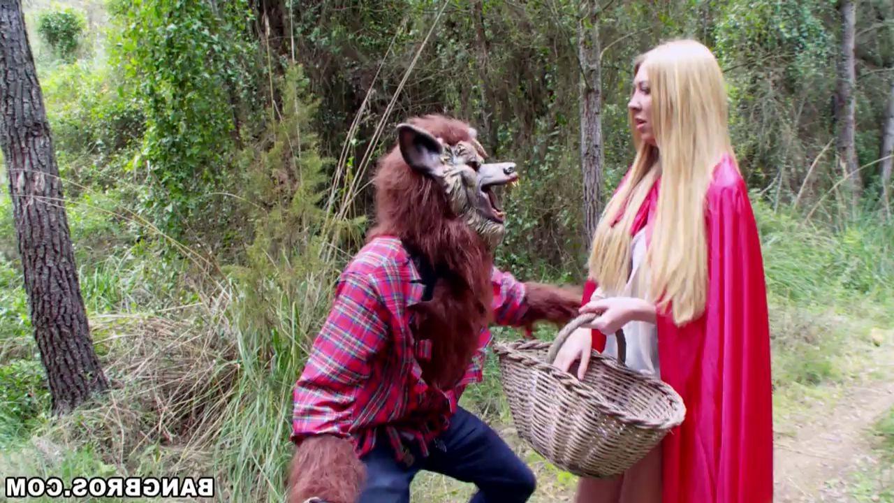 15P Red riding hood Lexi Lowe and the mean wolf