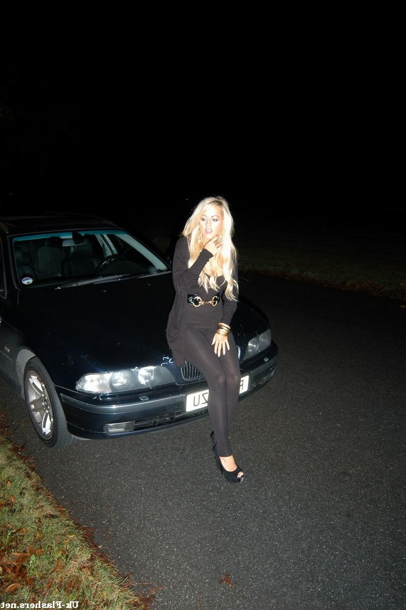16P Blonde pornstar flashing big tits in Bristol with Stephanie Knight in public nud