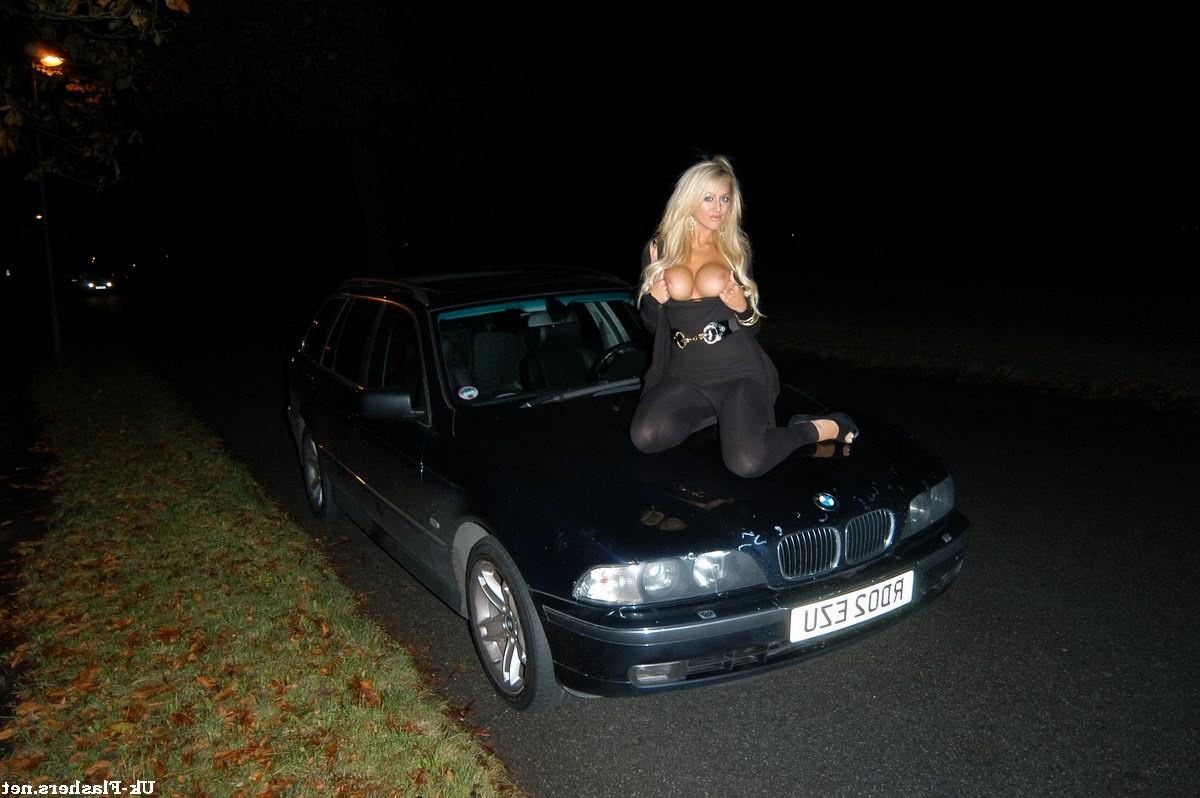 16P Blonde pornstar flashing big tits in Bristol with Stephanie Knight in public nud