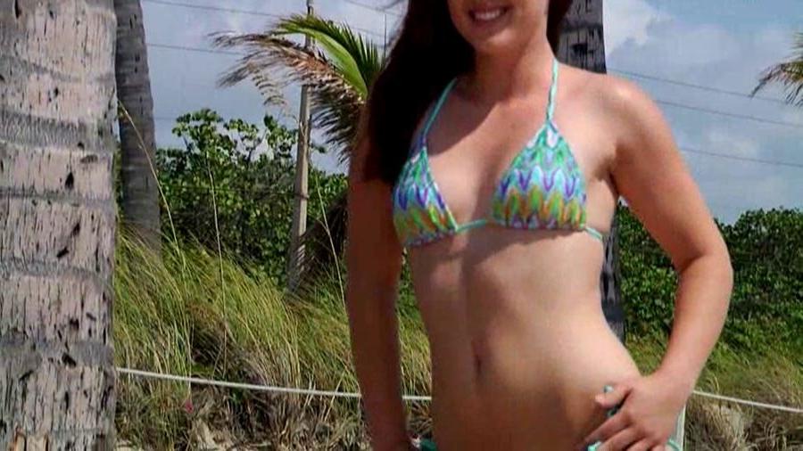 15P Bikini teen Cammie Fox dancing and fucking a guy