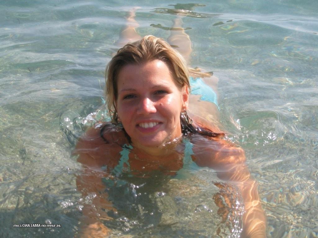 15P Beautiful blonde 19 year old girlfriend goes topless on vacation