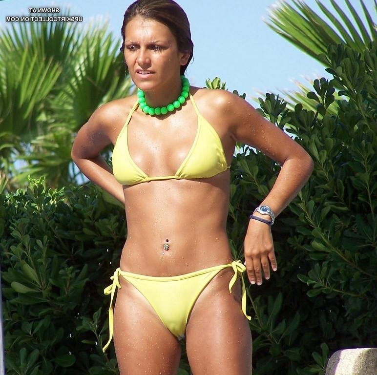 12P Bikini models entertain in the warm waves
