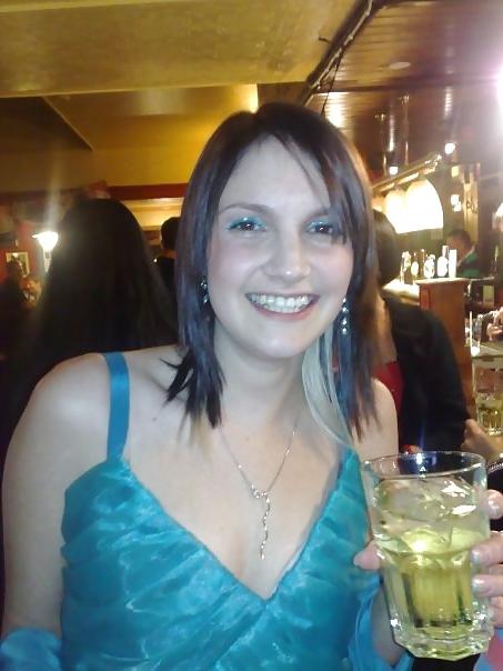 8P Cum on her