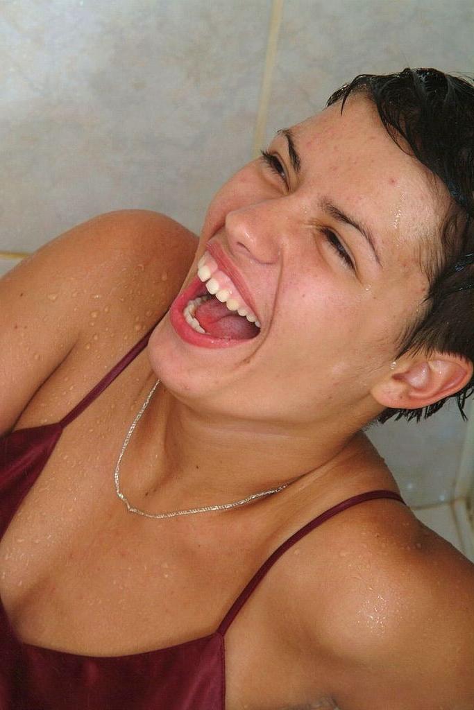 15P sexy hairy teen fucking a cucumber in the bath