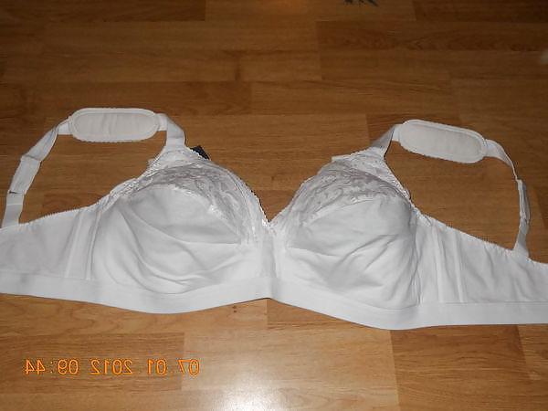 16P New bra and pantygirdle