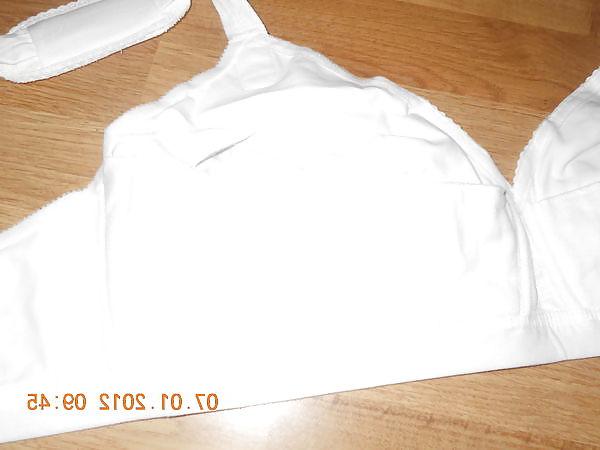 16P New bra and pantygirdle