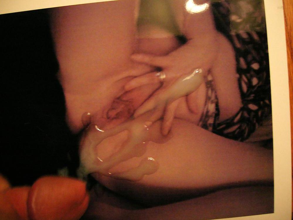 4P Cum on her pussy