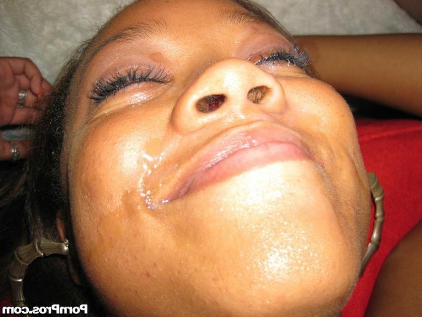 16P black hoe exploded with cum on her face