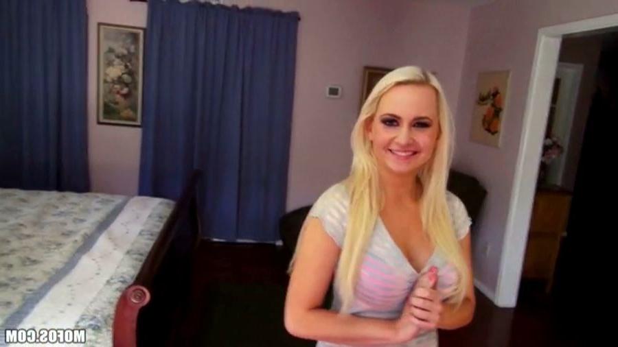 16P Fresh face Scarlett Star sucks and fucks at home